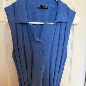 Zara Collared Ribbed Button-Front Vest in Blue
